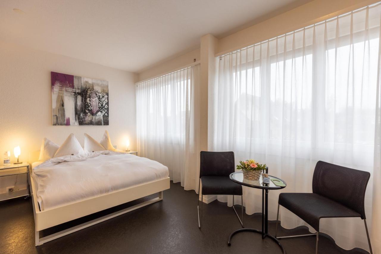 Baeren Hotel *